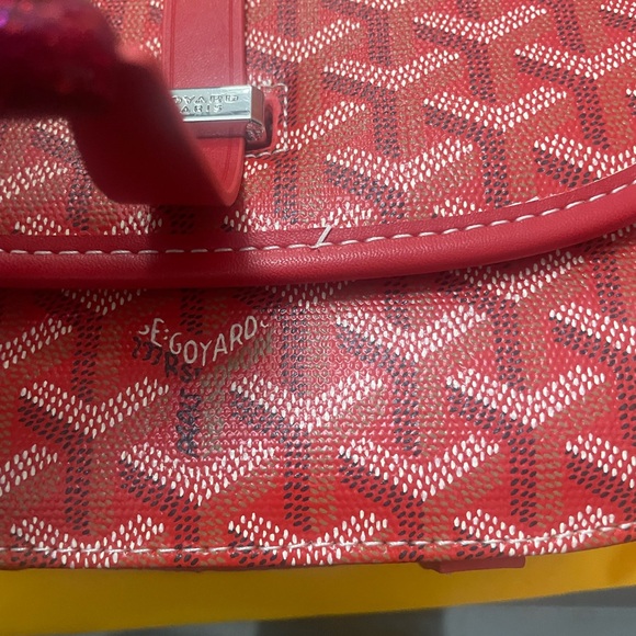 Goyard Red Crossbody Bag purse - Picture 2 of 9